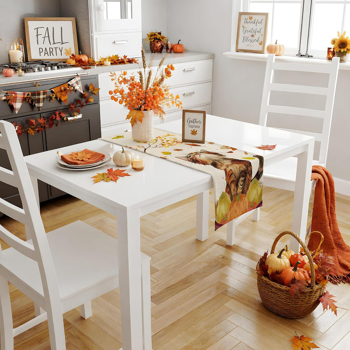 Autumn Cat Pumpkin Table Runner - Elegant Fall Home Decorations for Thanksgiving and Friendsgiving - Ideal Centerpiece for Kitchen, Dining Room, and Office