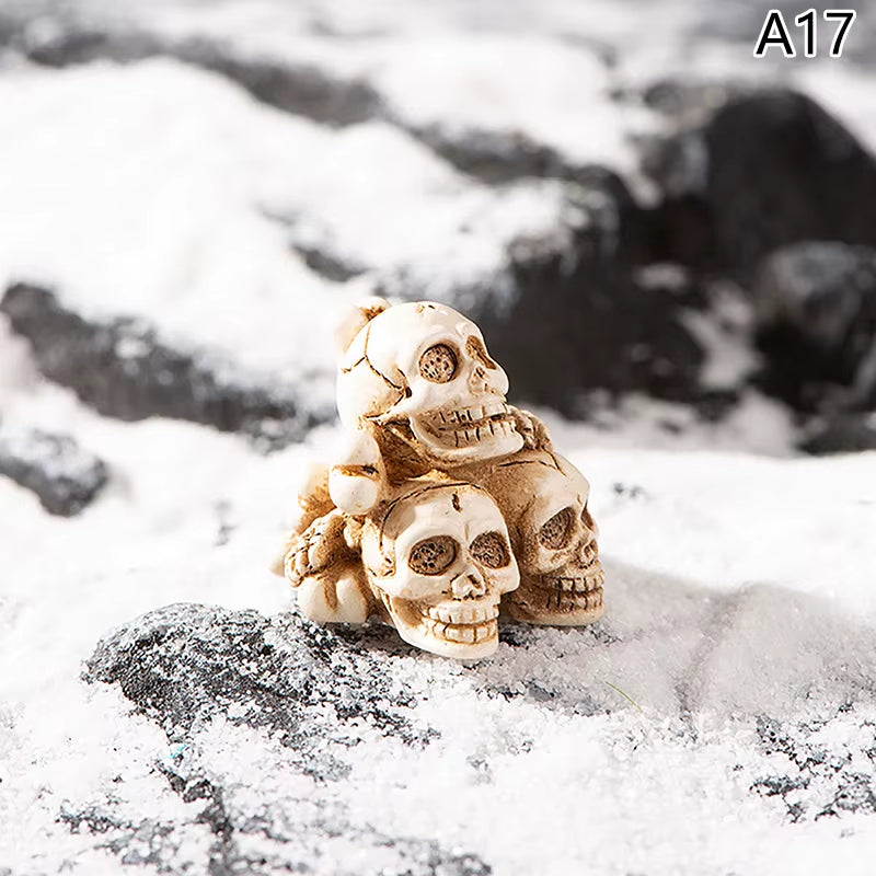 Halloween-Themed Resin Ghost Skull Tombstone Miniature Figurines for Dollhouse and Home Decor
