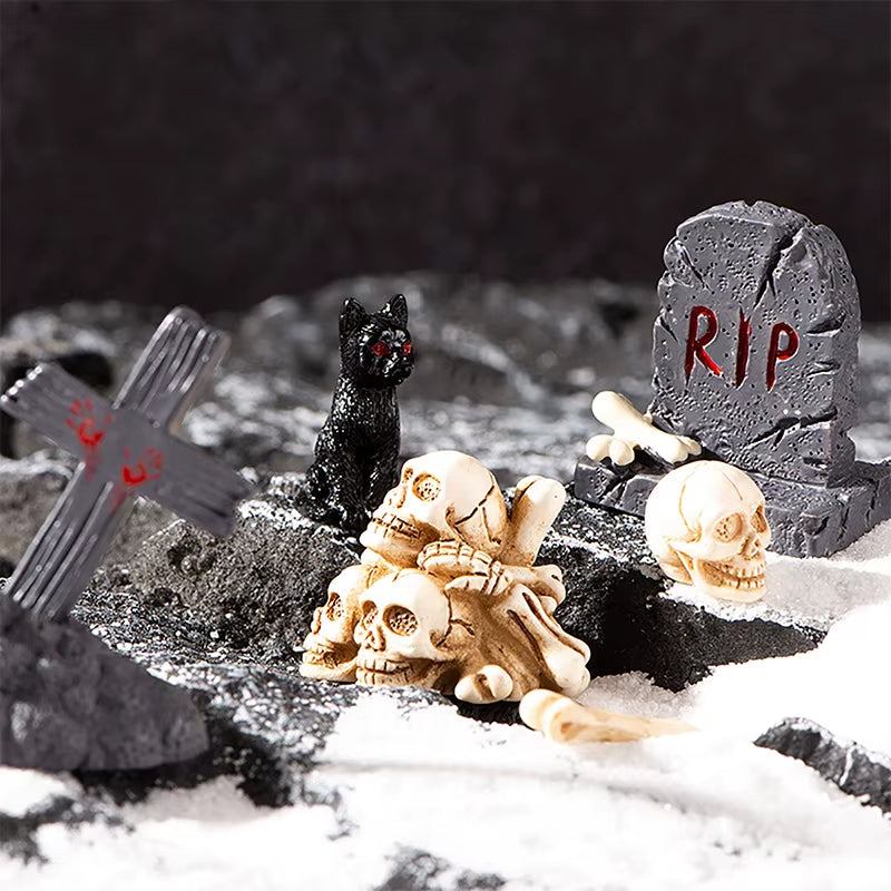 Halloween-Themed Resin Ghost Skull Tombstone Miniature Figurines for Dollhouse and Home Decor